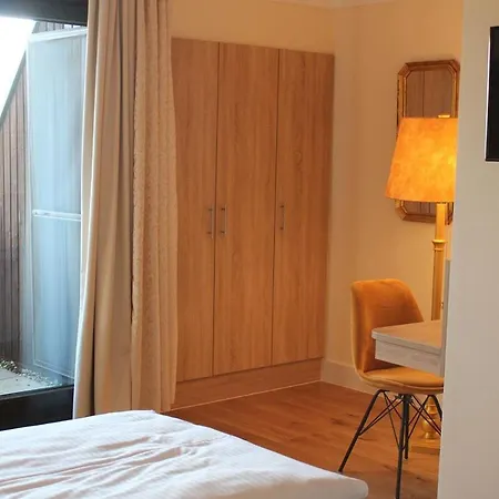 Burghotel Schöne Aussicht Bauer Gmbh Hotel *