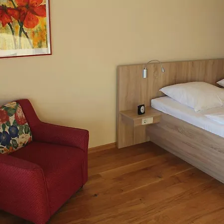 Burghotel Schöne Aussicht Bauer Gmbh Hotel *